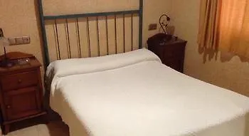 La Casa De Enfrente 2* Málaga