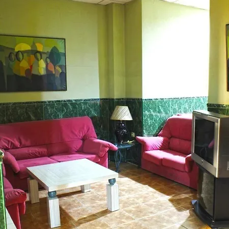 La Casa De Enfrente 2*