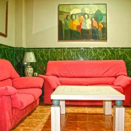 La Casa De Enfrente 2* Málaga