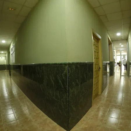 Pensión La Casa De Enfrente Málaga