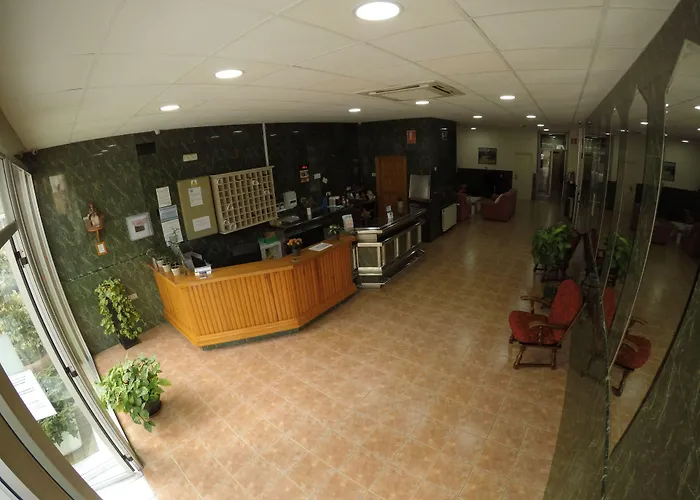 Otel Vas Ciudad 2*