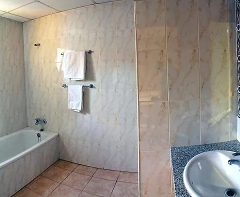 Vas Ciudad Otel 2*